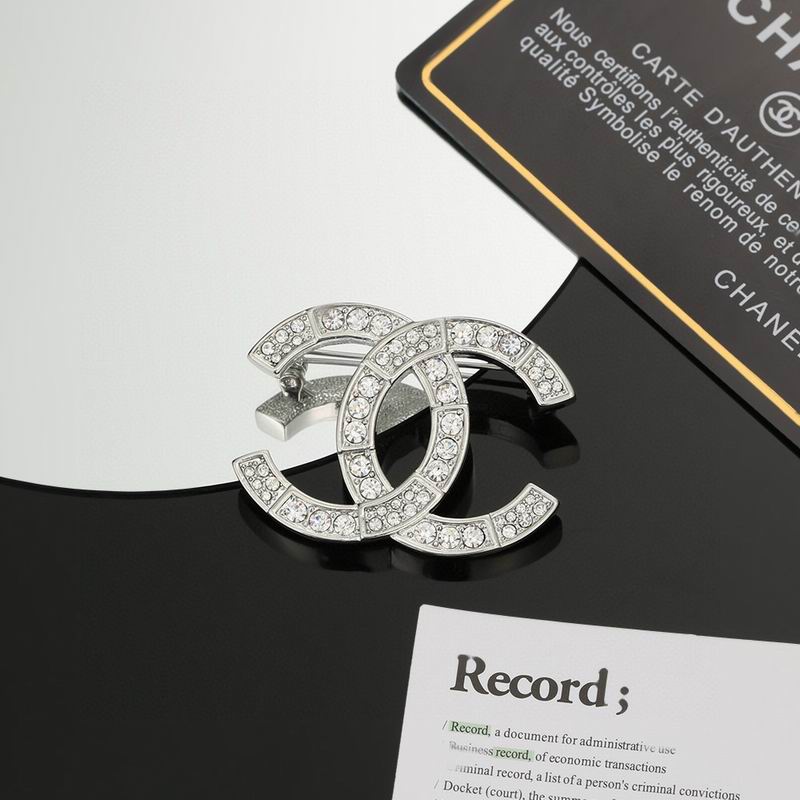Chanel Brooch 07yxs04